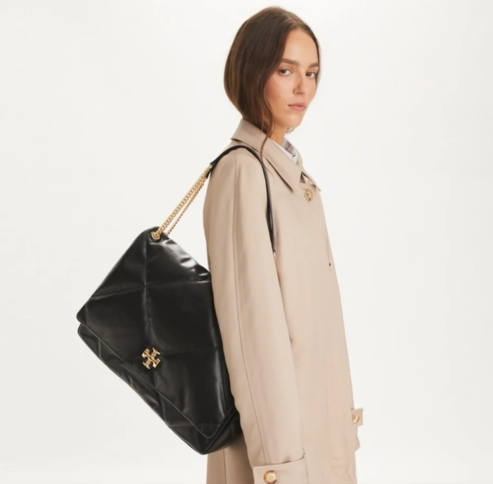 Tory Burch Oversized Kira Diamond Quilted Shoulder Bag - Picture 2 of 15